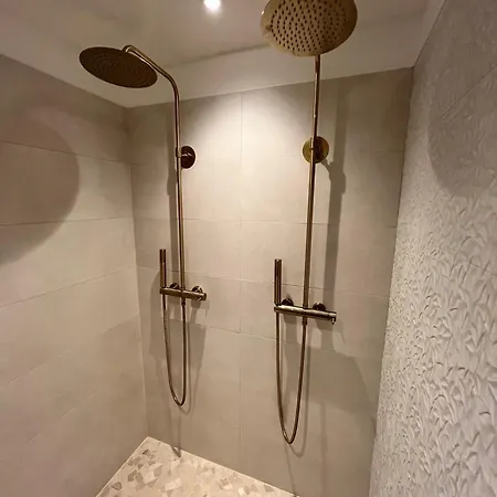 La Parenthese Suites