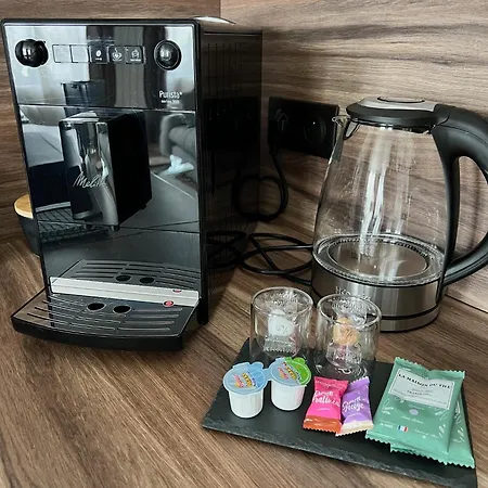 酒店 La Parenthese Suites *