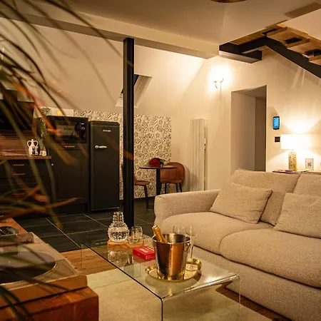 La Parenthese Suites 蓬德拉尔什